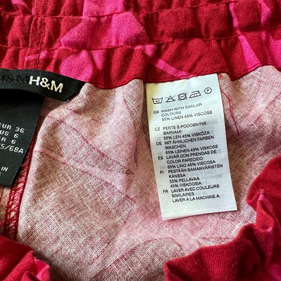 H&M Red & Pink Geometeric Pattern Swing Skirt Size 6 - Picture 8 of 11